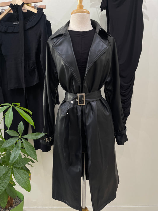 Black Leather Trench Coat 🖤